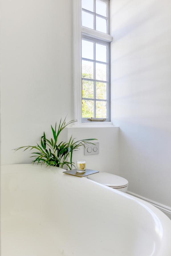 Secure & Central: Villa With Views Of Table Mountain Cape Town Exterior photo